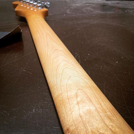 reshapingnecks, guitarrepair, instrumentrepair, tokaiguitars, kitarankorjaus, soitinkorjaus, aleksiojalainstruments, kitaratohtori, joensuu, kitaran korjaus, kitaran huolto, soitin korjaus, soitin huolto, kaulan muotoilu